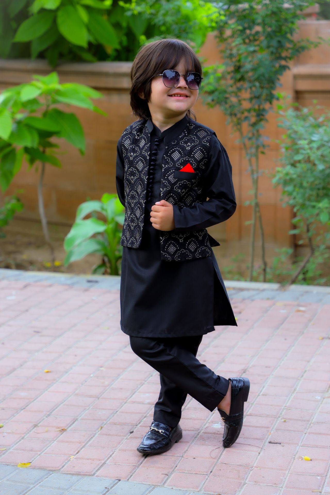 Ebony Black Waistcoat Suit-KC 047