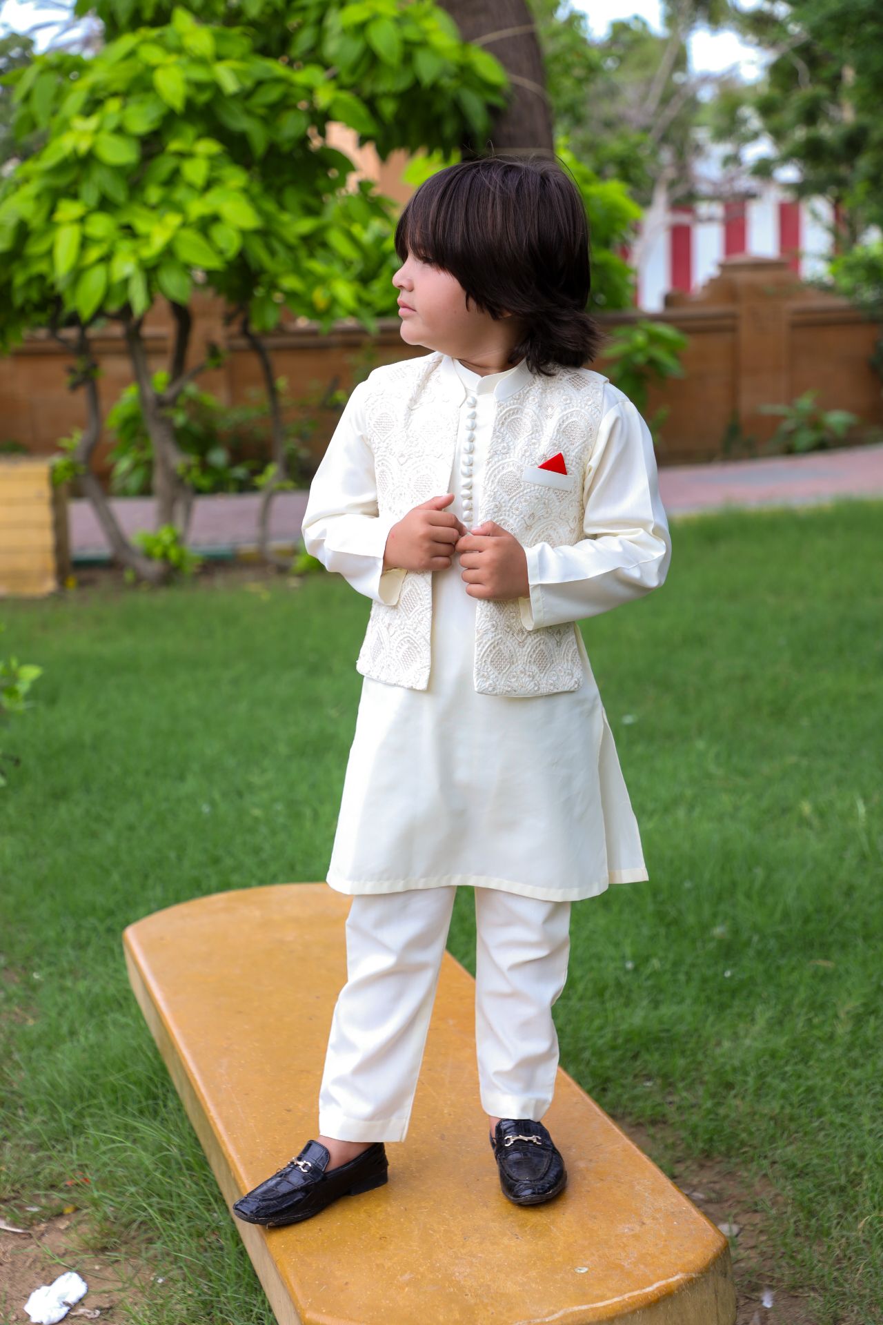 Cream White Waistcoat Suit-KC 048