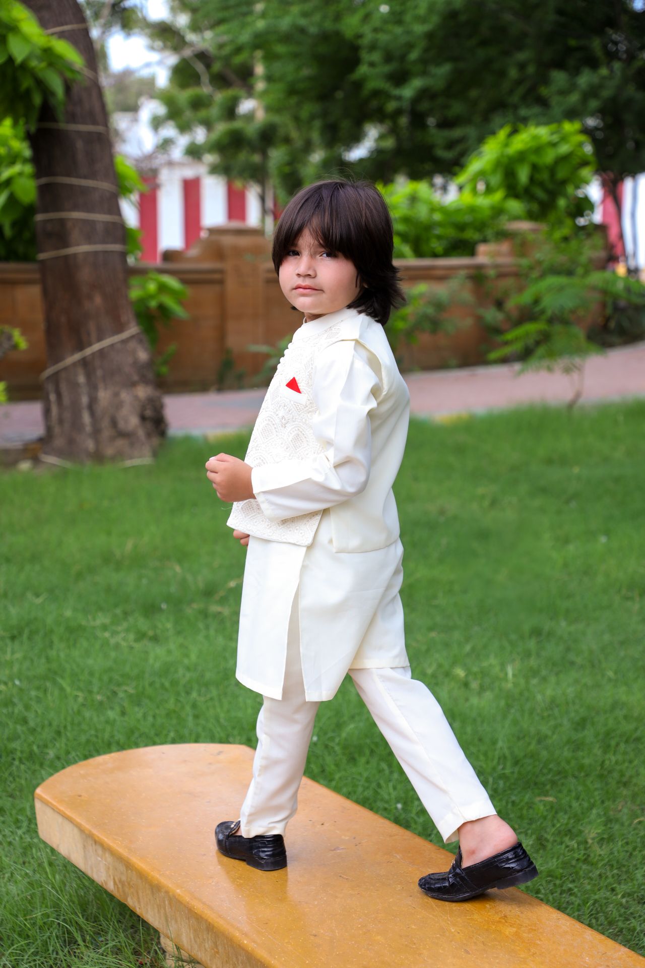 Cream White Waistcoat Suit-KC 048