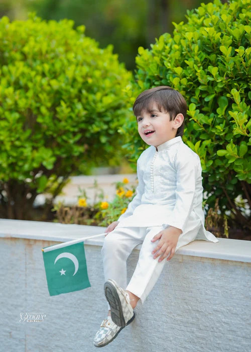 White chicken Kurta Trouser - KE 015