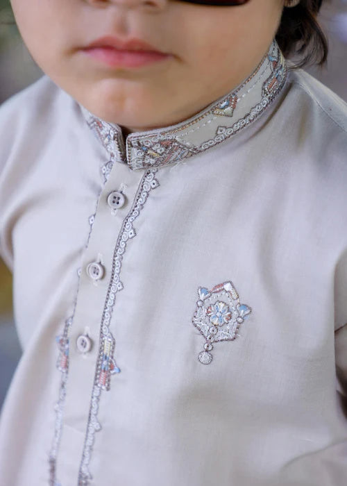 Floral White Kurta Trouser - KE 017
