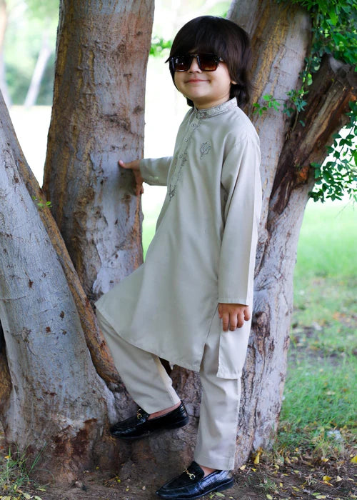 Floral White Kurta Trouser - KE 017
