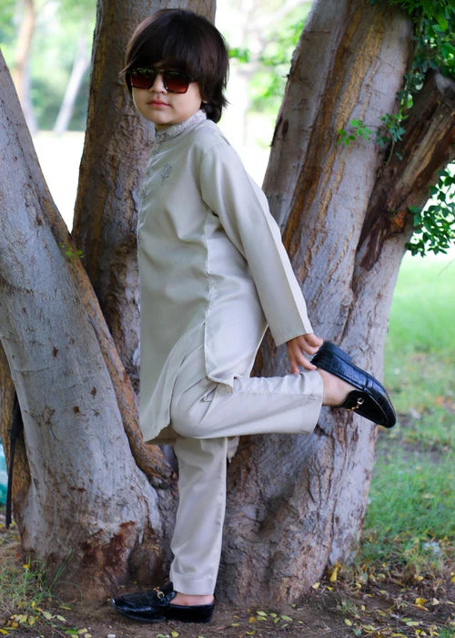 Floral White Kurta Trouser - KE 017